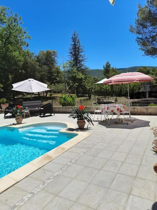 Villa Le Bosquet En Luberon. Ménerbes Екстериор снимка